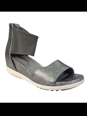 Eileen Fisher Vibe wedge metallic silver leather sandals women’s size 7.5